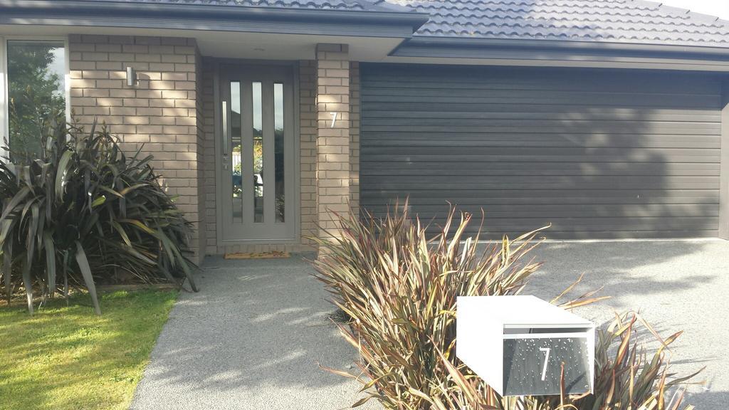 Delamain Holiday House And B&B Christchurch Exterior photo